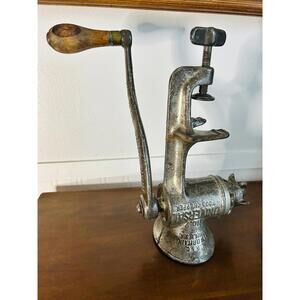 Vintage Universal No. 2 Cast Iron Hand Crank Meat Grinder Clamp-On